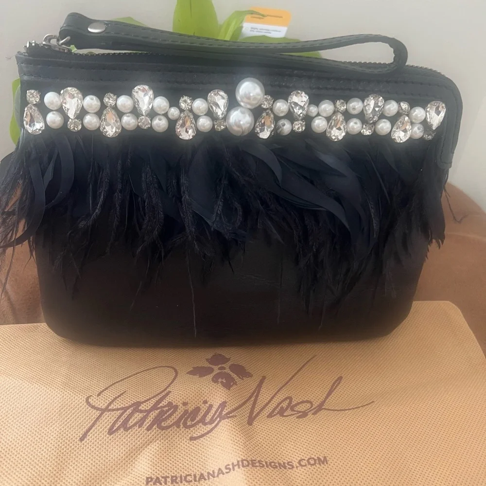 Patricia Nash Wristlet/Clutch